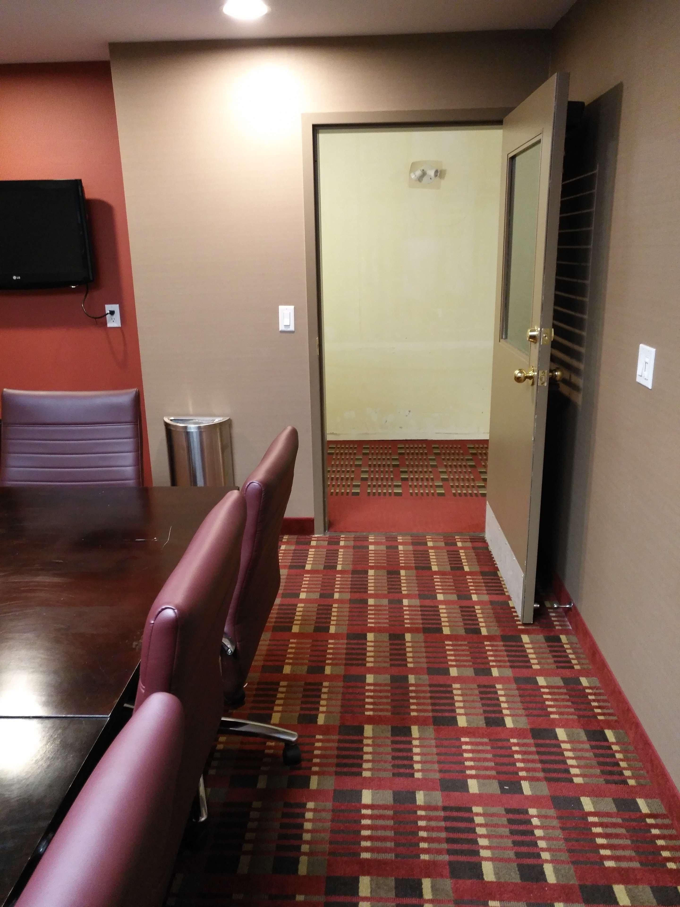 Best Western Plus Red Deer Inn&Suite Exterior foto