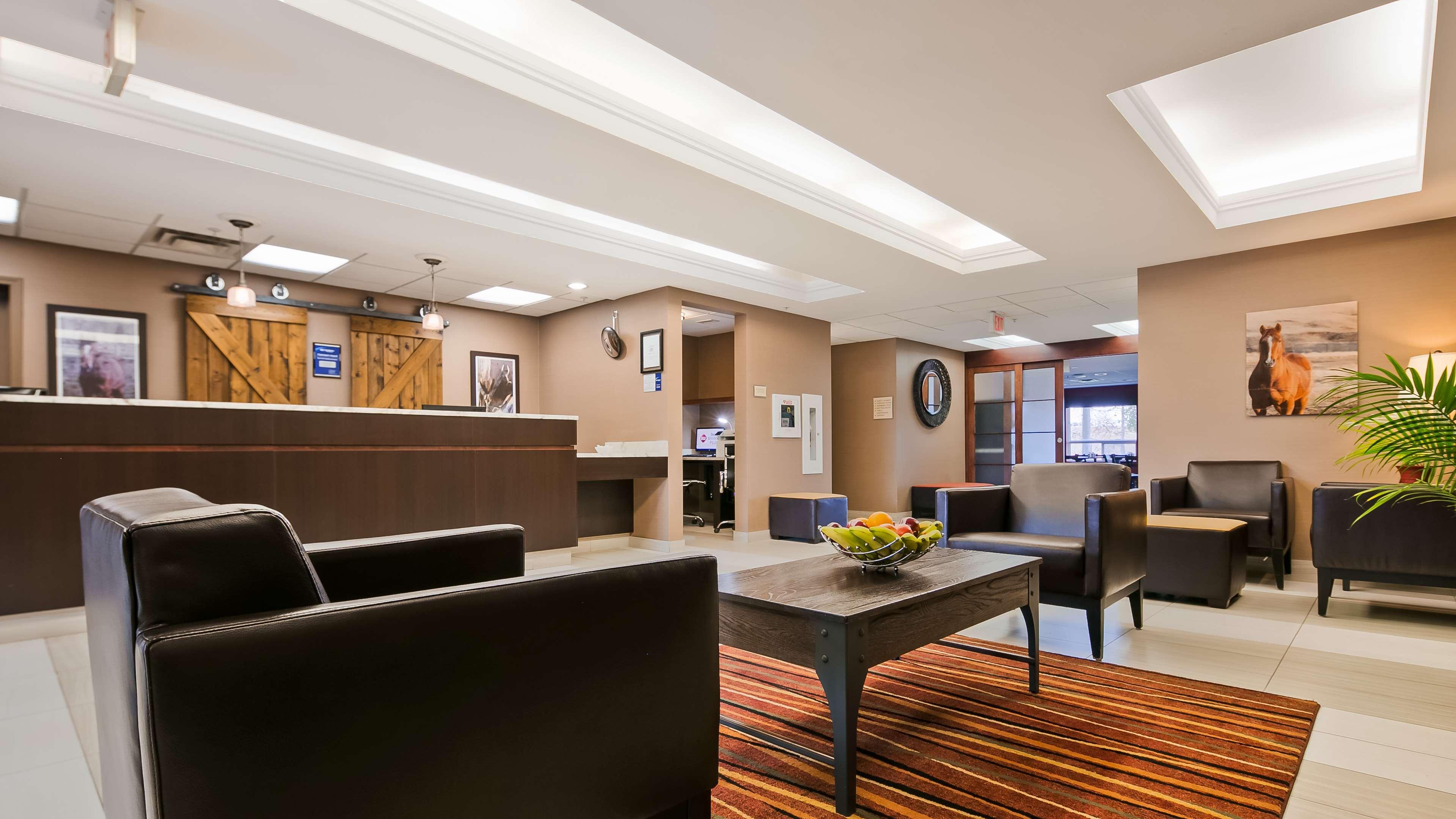 Best Western Plus Red Deer Inn&Suite Exterior foto