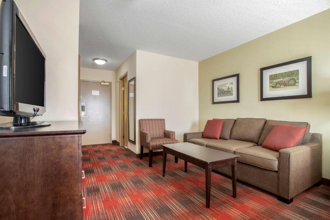 Best Western Plus Red Deer Inn&Suite Exterior foto