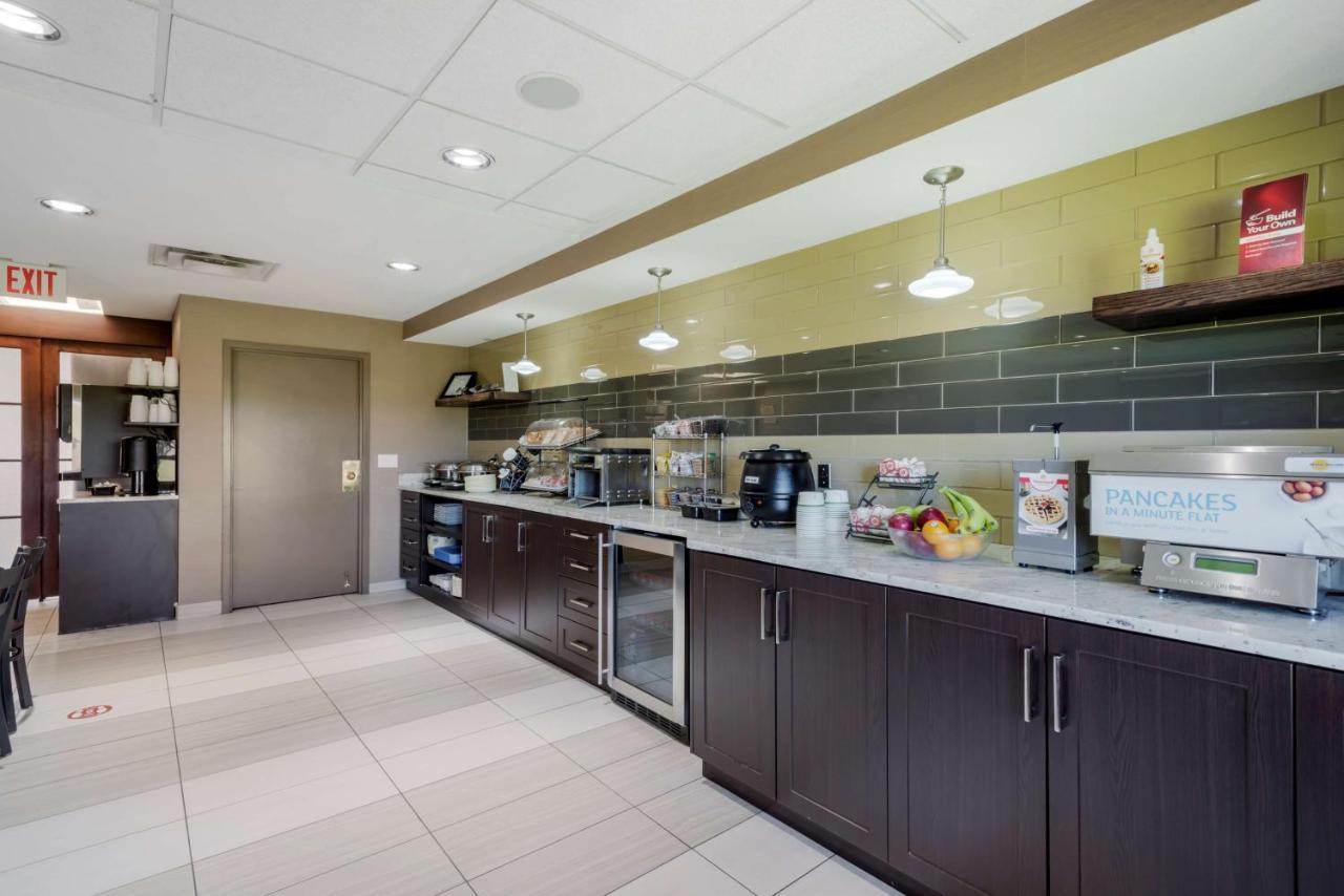 Best Western Plus Red Deer Inn&Suite Exterior foto