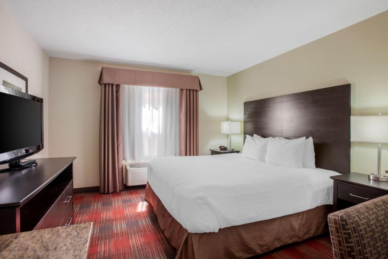 Best Western Plus Red Deer Inn&Suite Exterior foto