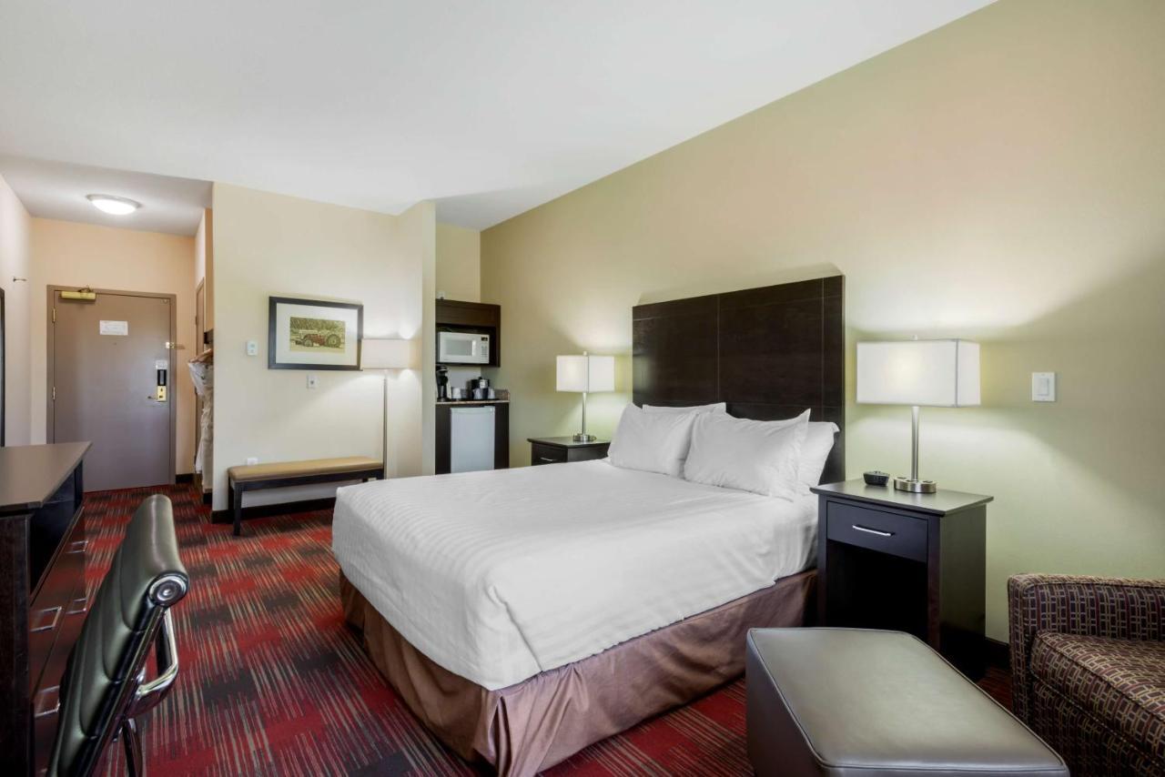 Best Western Plus Red Deer Inn&Suite Exterior foto