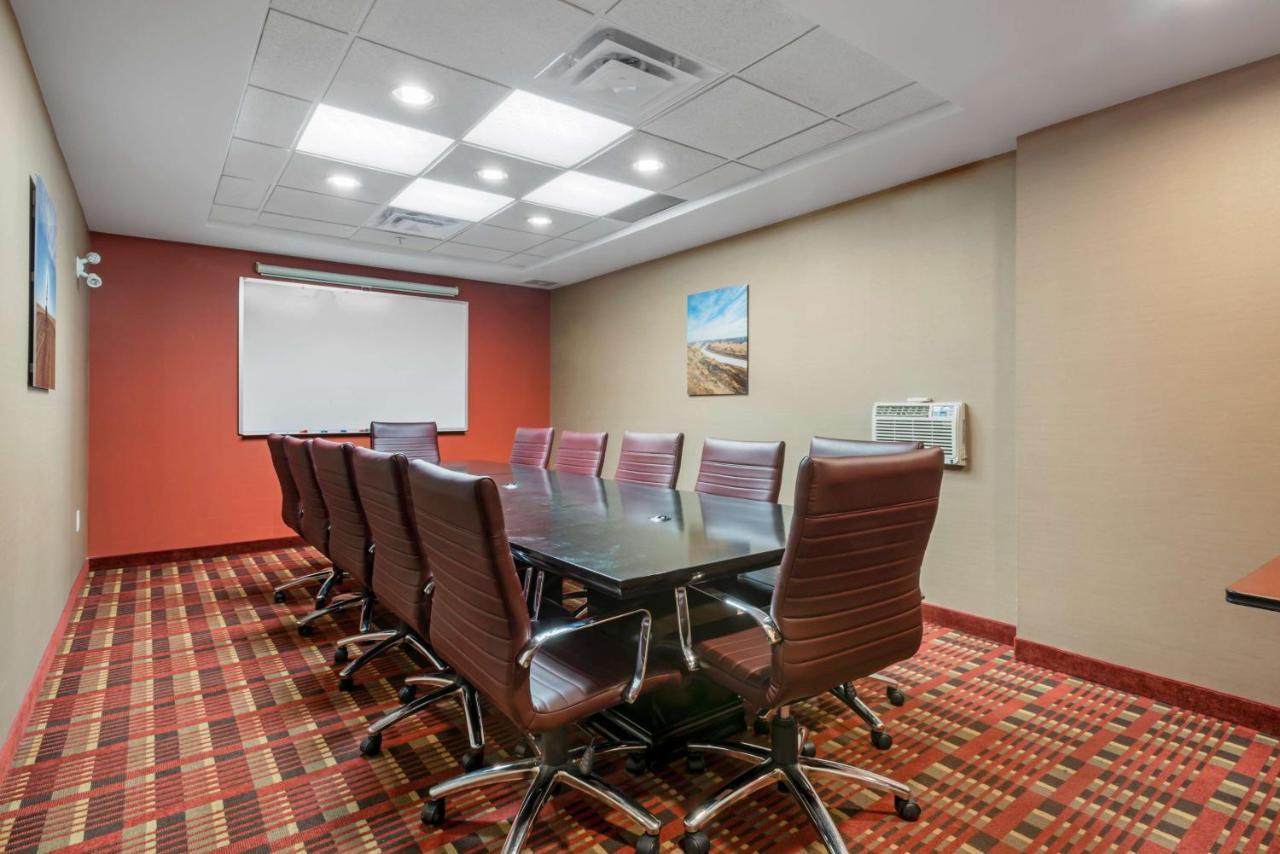 Best Western Plus Red Deer Inn&Suite Exterior foto