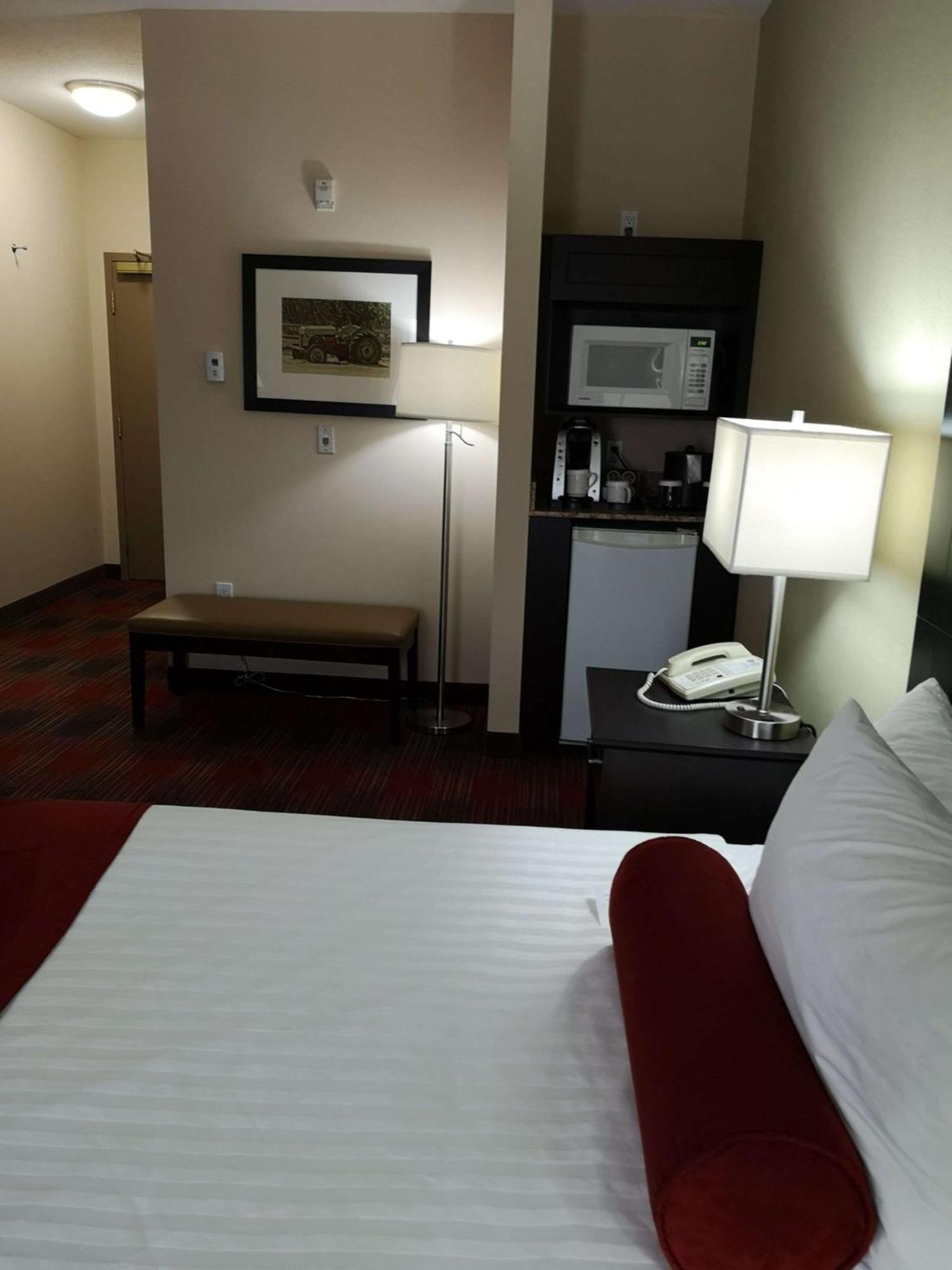 Best Western Plus Red Deer Inn&Suite Exterior foto