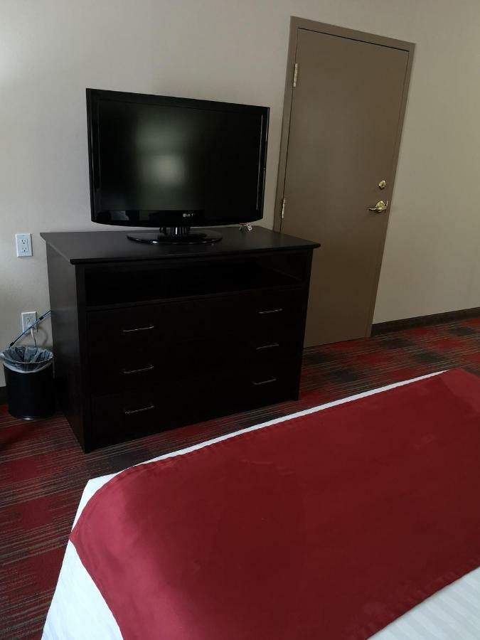 Best Western Plus Red Deer Inn&Suite Exterior foto