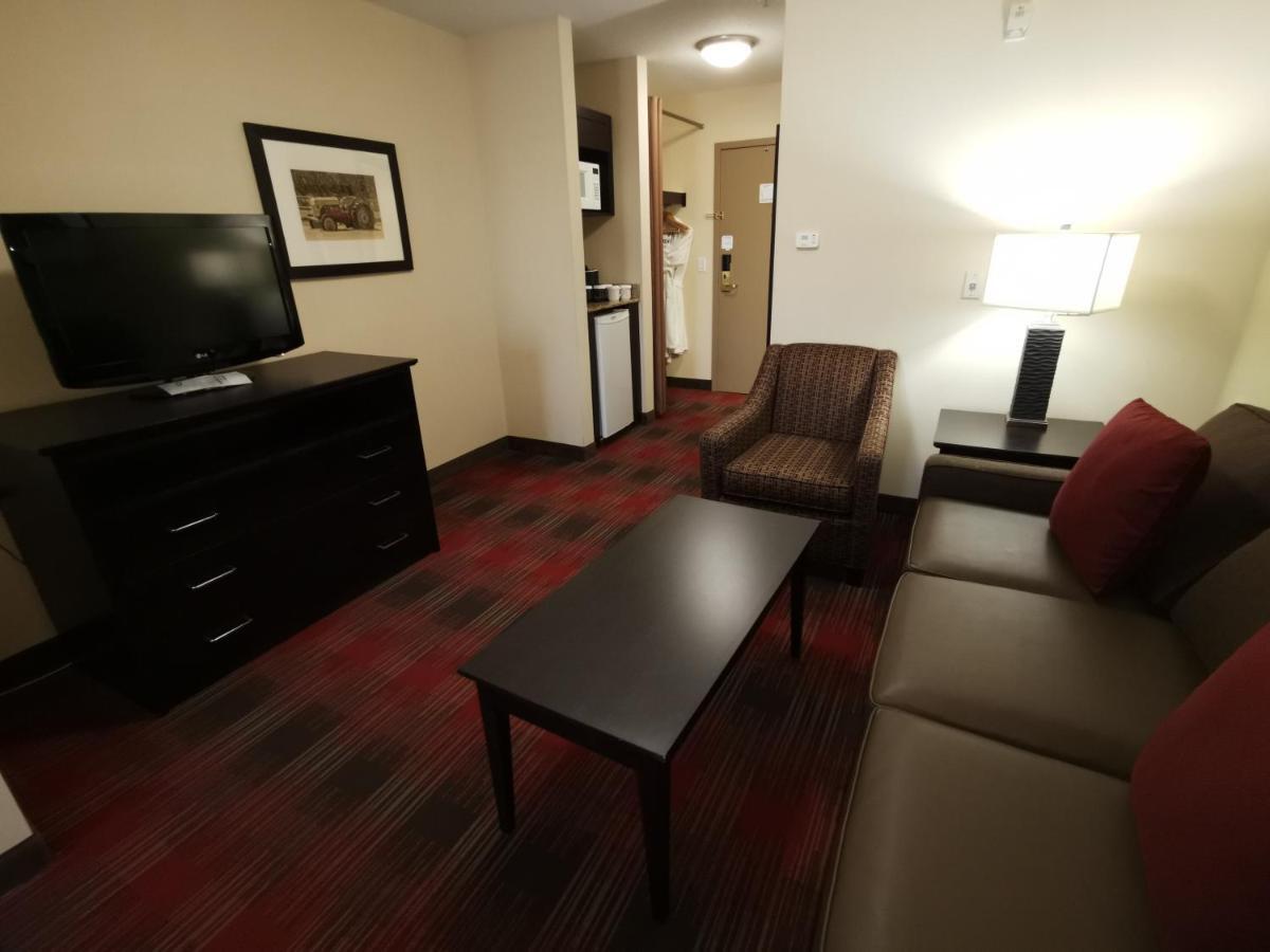 Best Western Plus Red Deer Inn&Suite Exterior foto